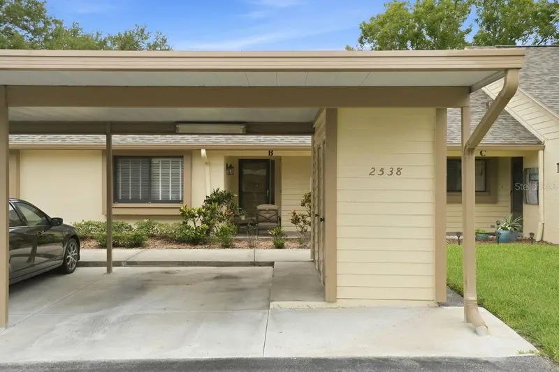 2538 Oakleaf Ln #33b, FL