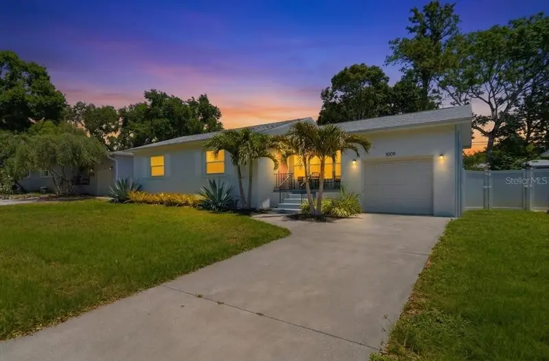 1009 Chester Dr, FL