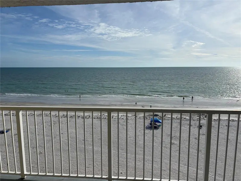 19236 Gulf Blvd #402, FL
