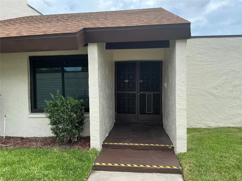 2207 Belleair Rd #B22, FL