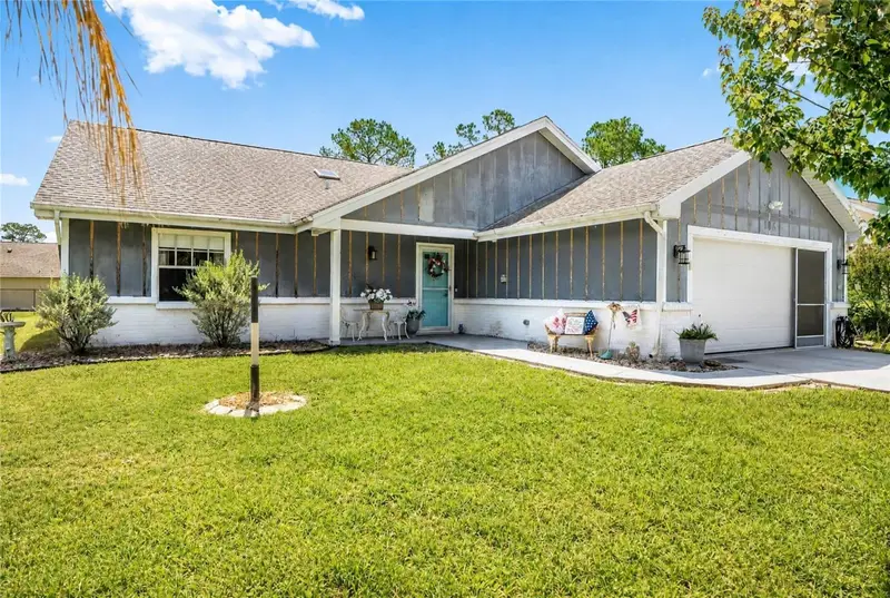 Pine Lakes listing