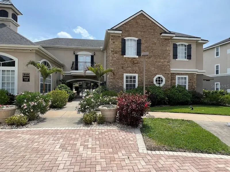 940 Village Trl #2-208, FL