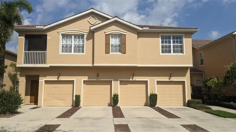 3635 Parkridge Cir #10-101, FL