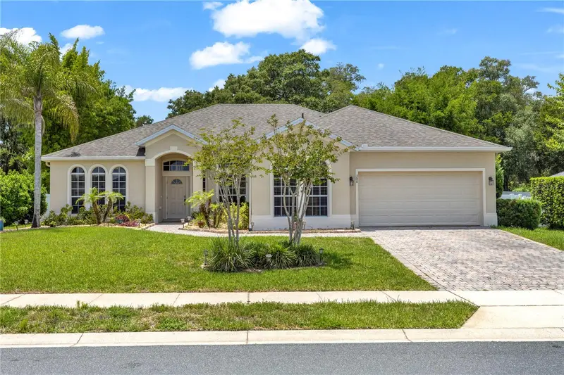 308 Crystal Pond Ave, FL