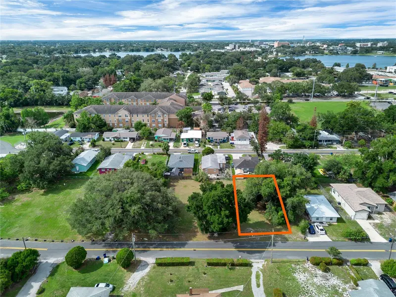 Palmetto Ave Ne, FL