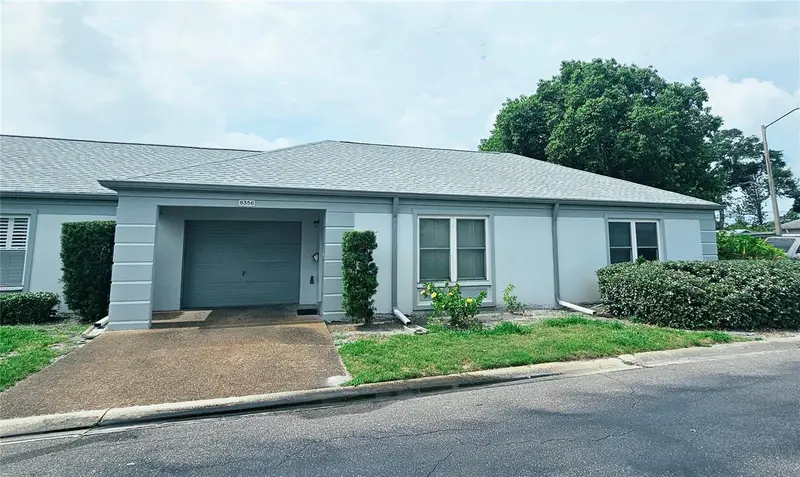 8356 Candlewood Rd #8356, FL