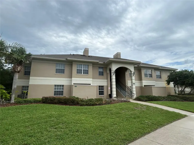1202 Eagle Pond Dr #1202, FL