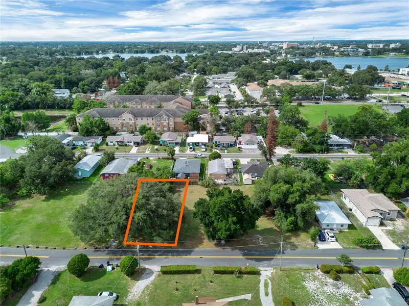Palmetto Ave Ne, FL