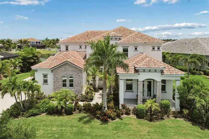 823 Manns Harbor Dr, FL