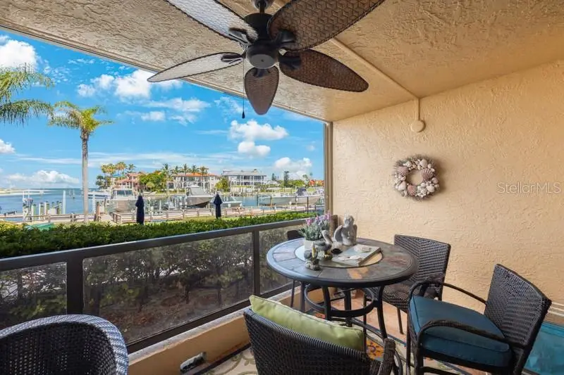 1060 Pinellas Bayway S #103, FL
