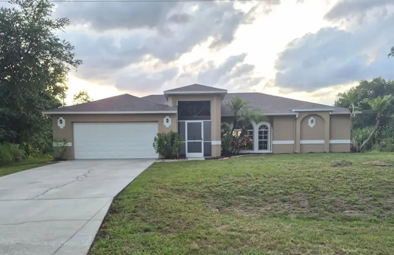 3253 Gilbert St, FL