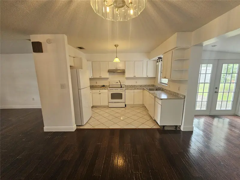 26 Lake Court Loop, FL