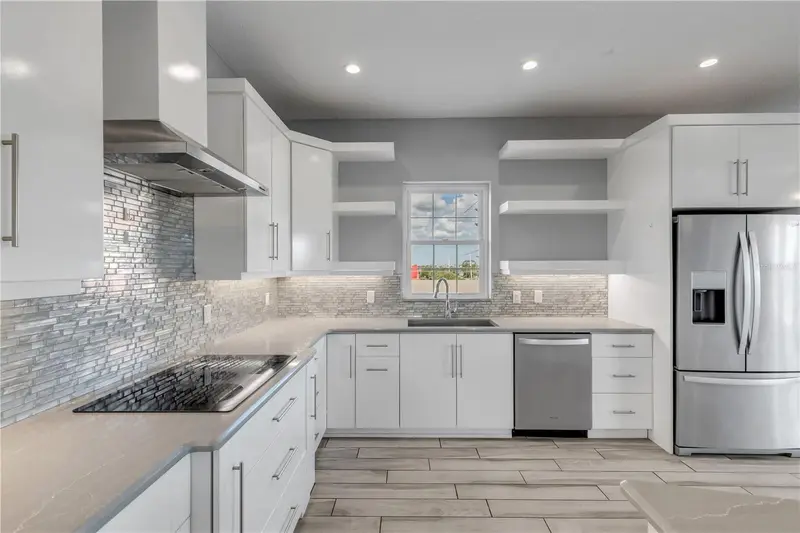 701 E Third Ave #Ph, FL