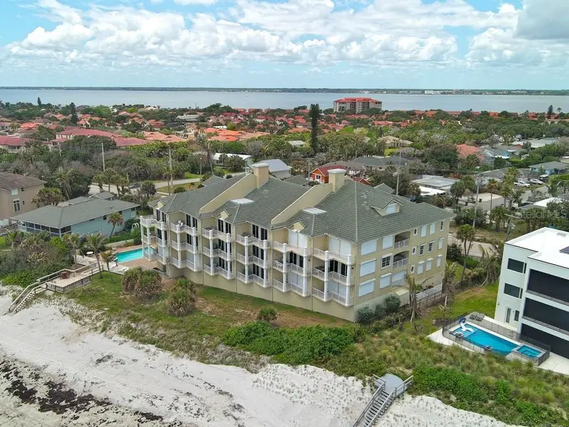 3135 Highway A1a #202, FL