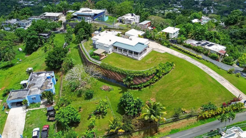 Pr-839 Lot 9, Km 6.7 Altos De Camarones, PR