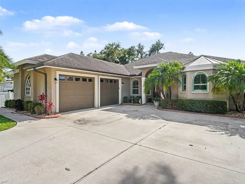 1811 80th Ave E, FL