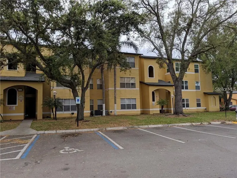 4572 Commander Dr #1213, FL