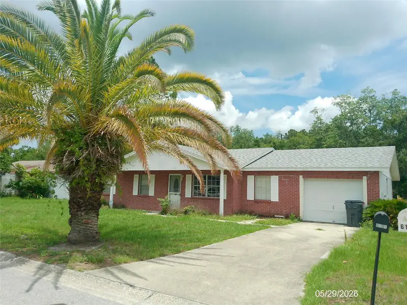 6131 Doe Cir E, FL