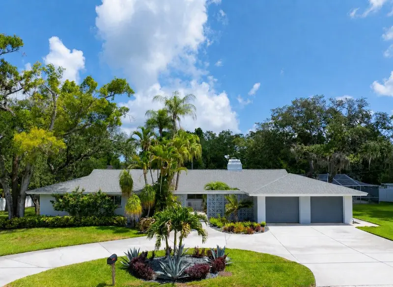 1350 Fairway Dr, FL