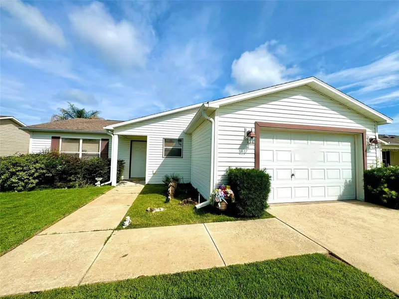 892 Nash Loop, FL