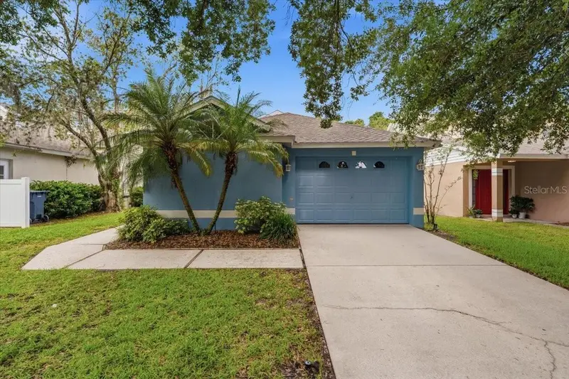 5863 Meadowpark Pl, FL