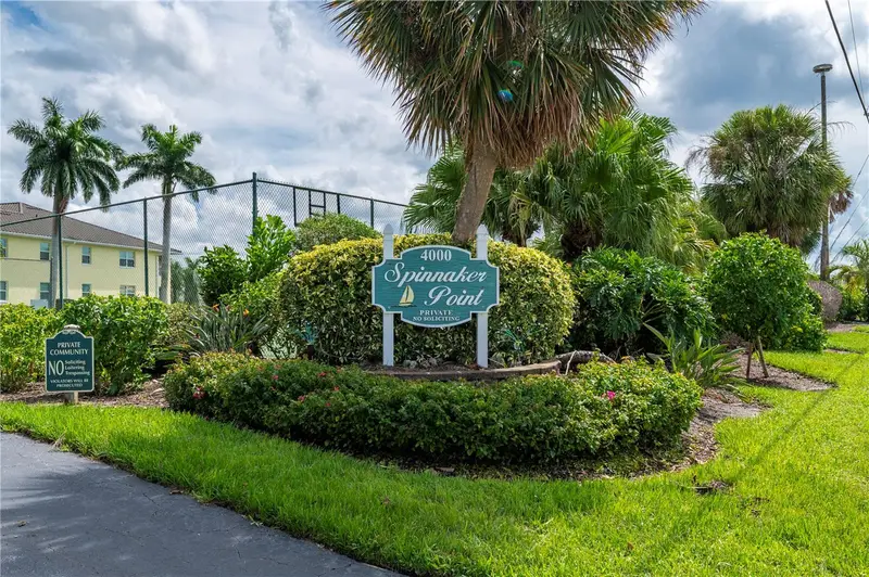 4000 Bal Harbor Blvd #223, FL