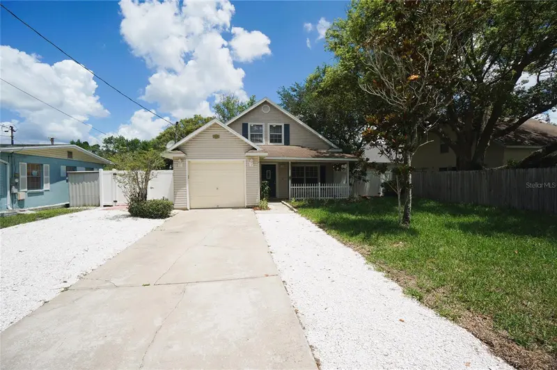 805 W 113th Ave, FL