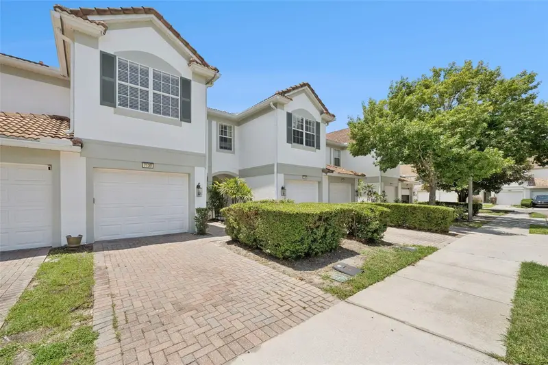 7138 Showcase Ln, FL