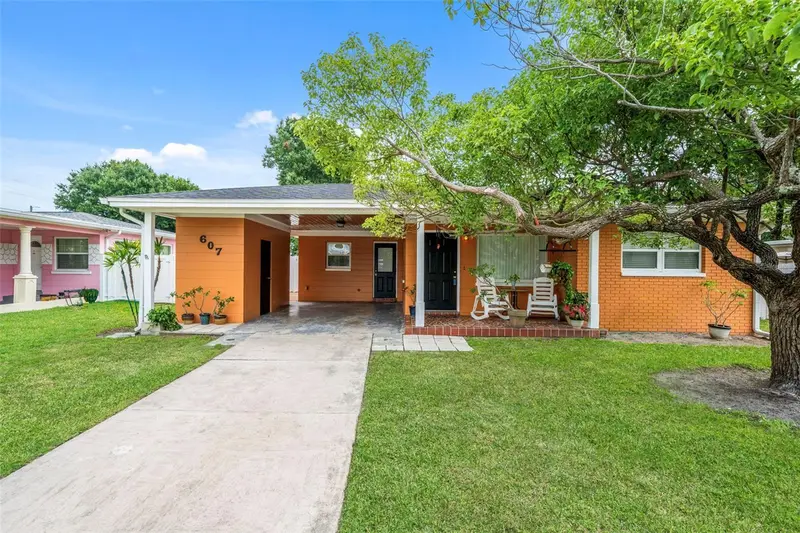 607 N Lincoln Ave, FL