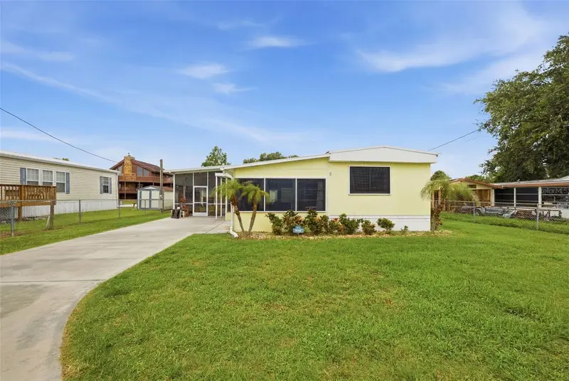 1056 Blue Heron Ln, FL