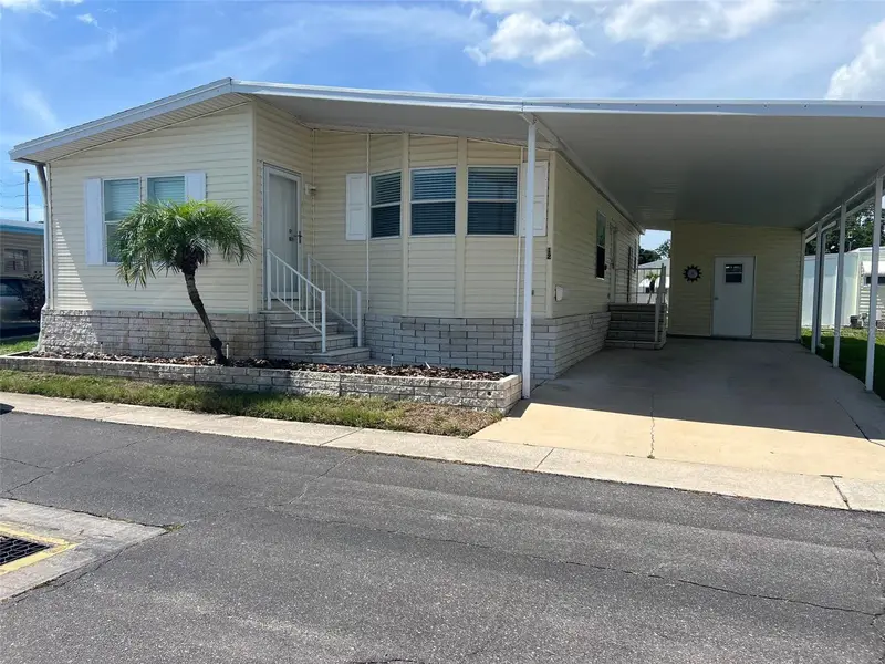 12 Thatch Palm St W, FL