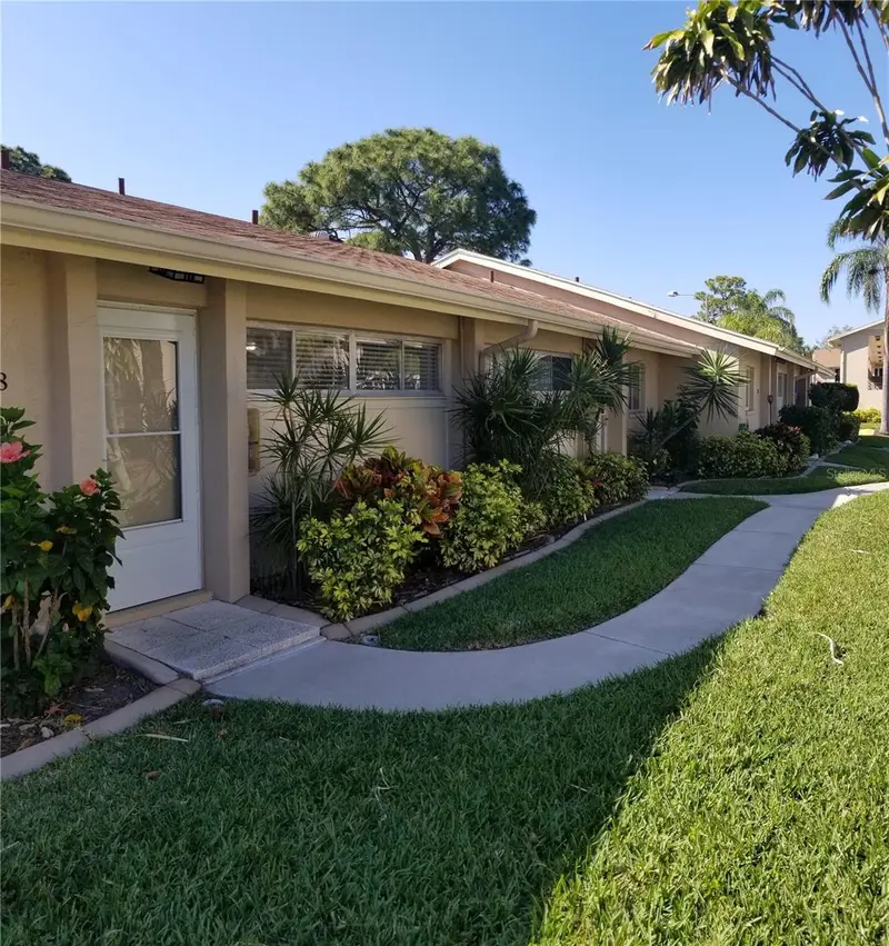 2772 Woodgate Ln #28, FL