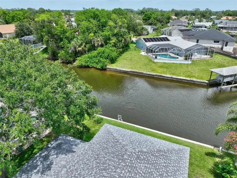 56 Columbia Ln, FL