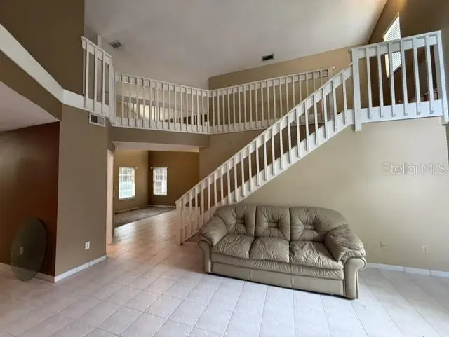 6588 Piccadilly Ln, FL