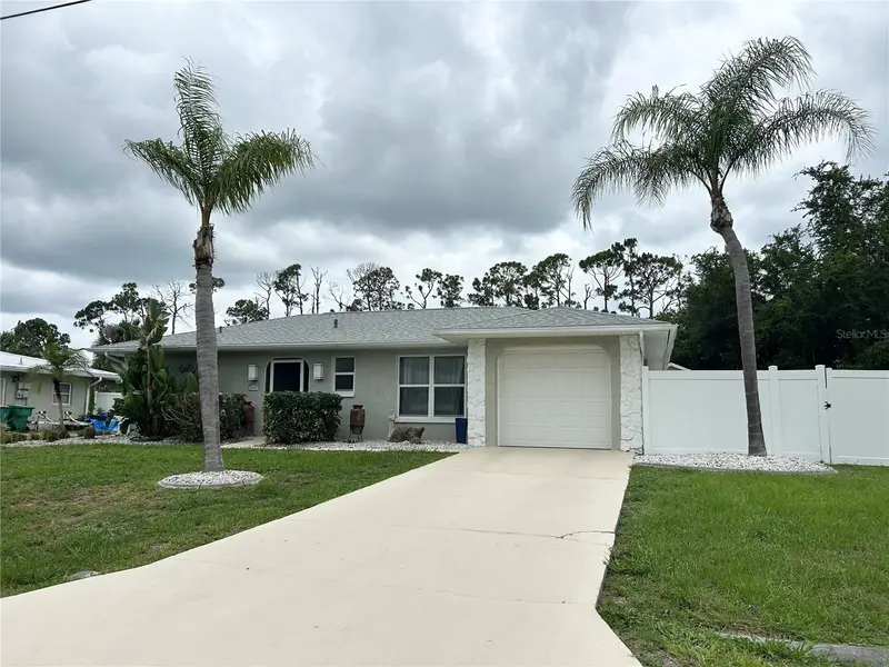 2477 Cannolot Blvd, FL