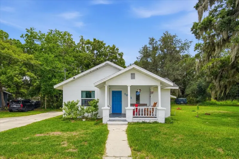 1001 E Reynolds St, FL