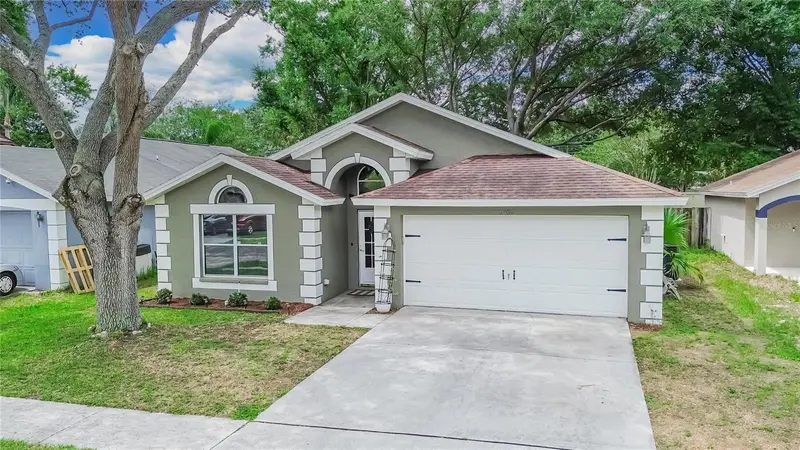 1809 Erin Brooke Dr, FL