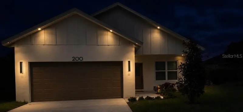 200 Moseley Ave, FL