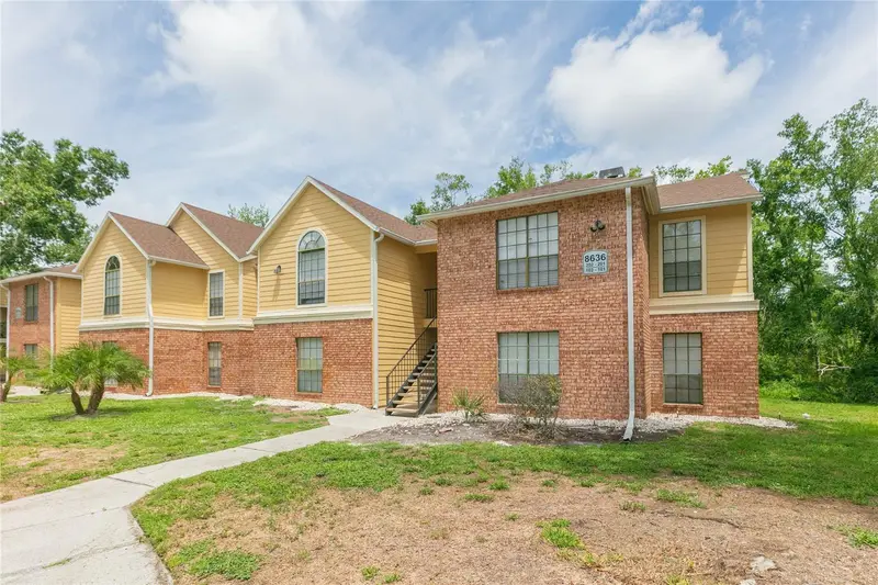8636 Mallard Reserve Dr #201, FL