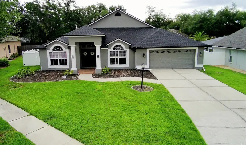 18507 Country Crest Pl, FL