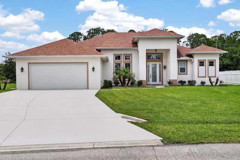 19 Westchester Ln, FL