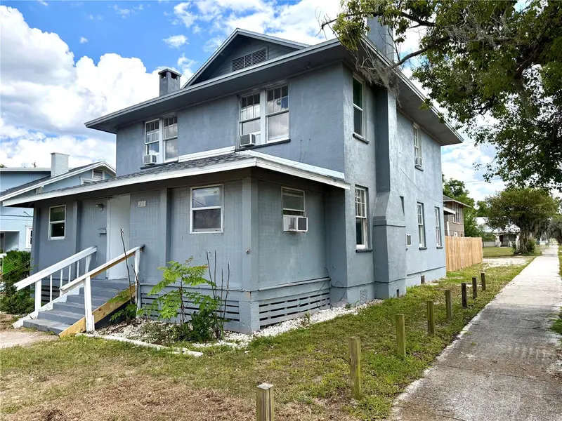 204 Avenue D Ne, FL