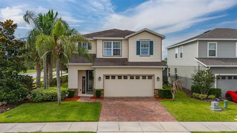 17023 Goldcrest Loop, FL