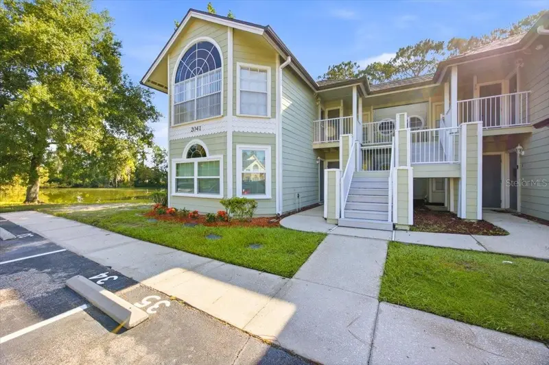 2041 Royal Bay Blvd #33, FL