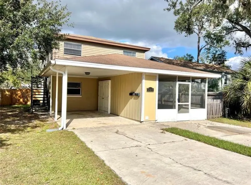 209 Avenue B Se, FL