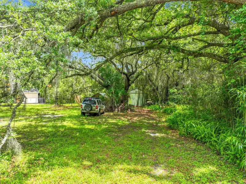 175 N Summit Ave, FL