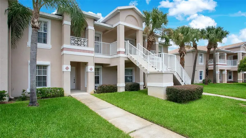 13324 Fairway Glen Dr #101, FL