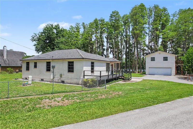 17305 Sherman Rd, FL