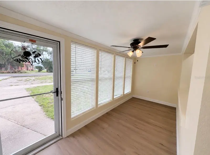 1708 E Main St, FL