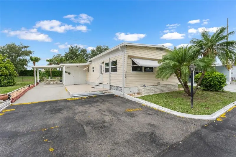5316 53rd Ave E #A10, FL